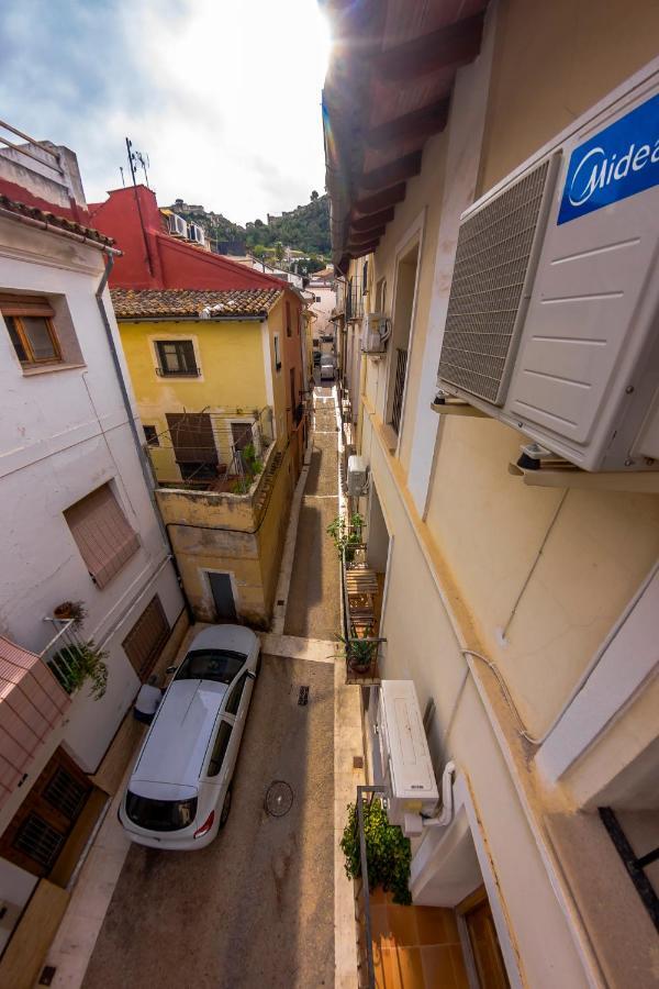 Casa Camino Al Castillo ชาทีวา ภายนอก รูปภาพ